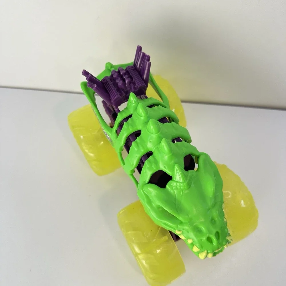 Monster Truck Lot of 4 Vehicles Light Up Body Action Fun Group 6-9 Inches Long